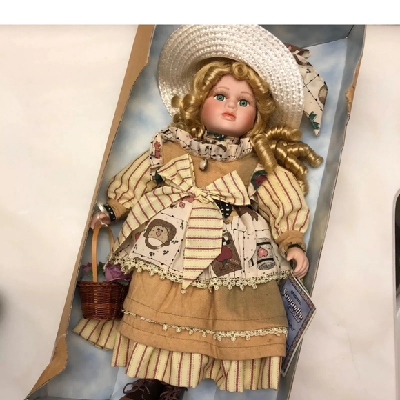 Vintage Samantha Limited Edition Porcelain Doll By Samantha Medici | New in Box - Picture 1 of 3